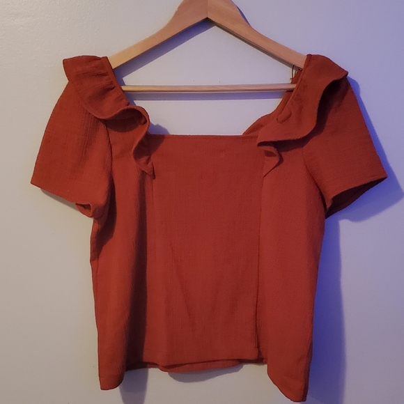 Madewell burnt orange top with ruffles - Picture 6 of 7